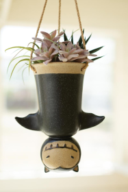 CERAMIC HANGING BAT PLANTER